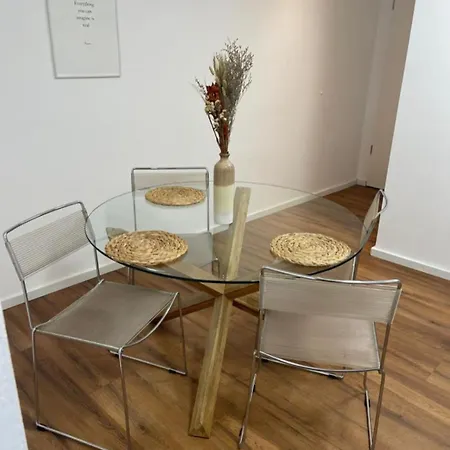 Domus Lux 53 Apartman *